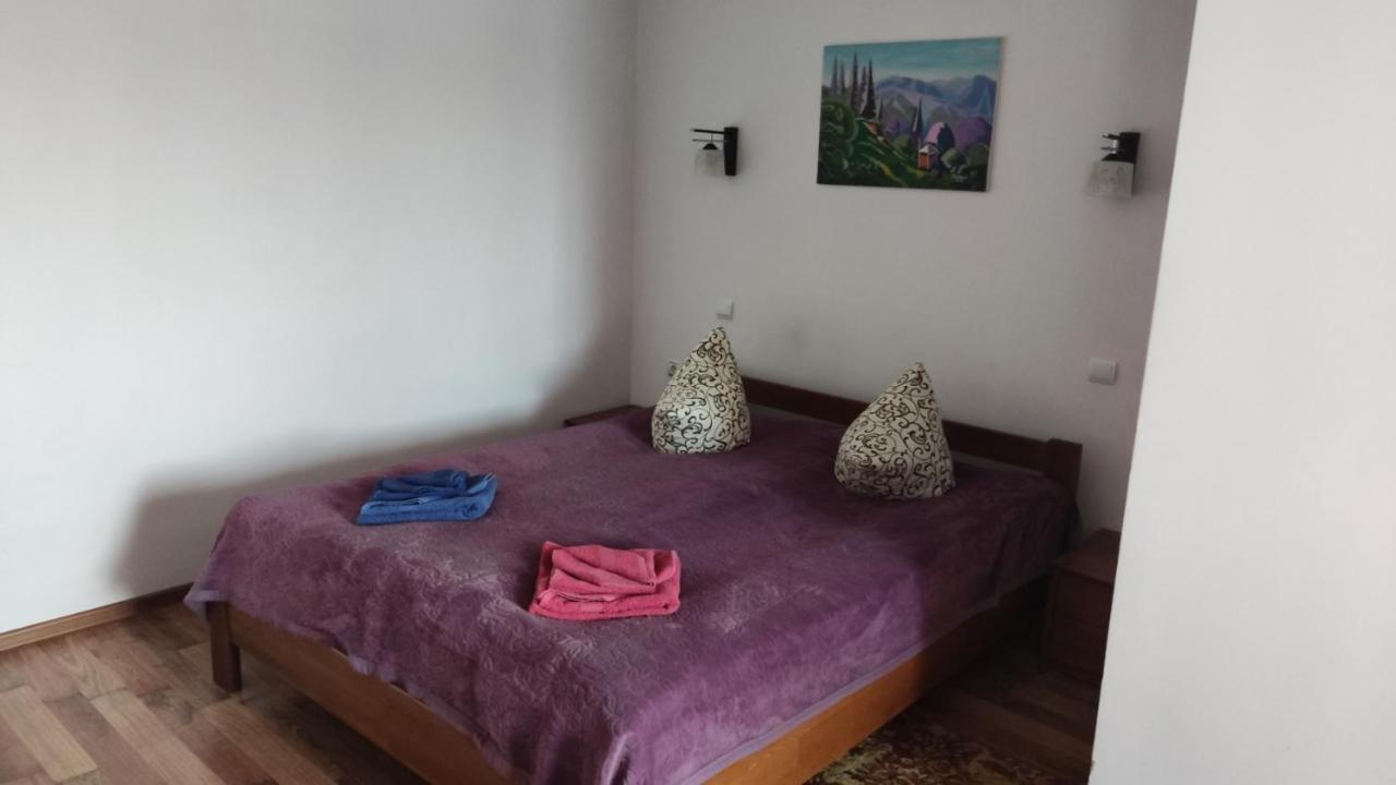 Anastasia Truskavets Bagian luar foto